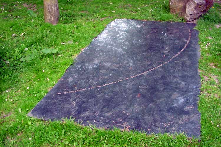Monument for OPAM sculpture park, in cooperation with the poet jan Eijkelboom.