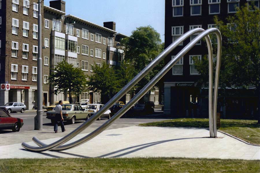 Durrer monument - Amsterdam - sculptures (site specific and public sculpture) in cities in Europe and America by Lucien den Arend