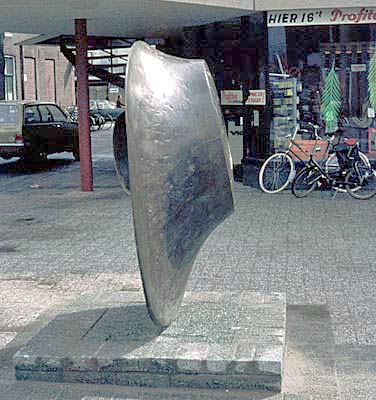 Bronze sculpture - public art