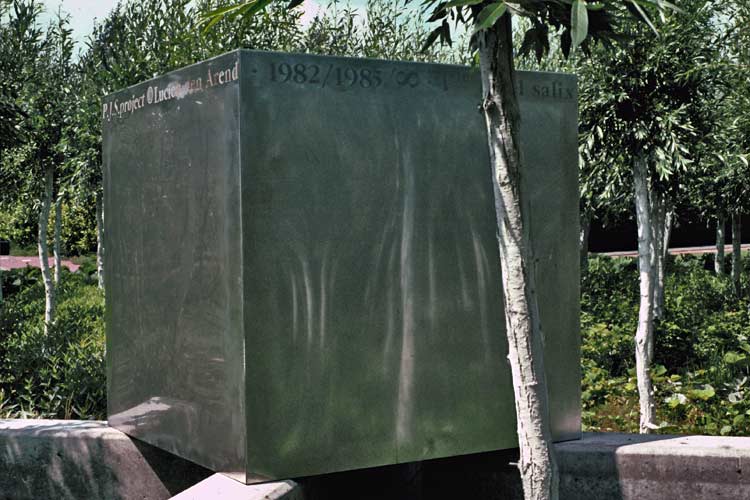 Barendrecht Holland and the sculptures of Lucien den Arend - his site specific sculpture ordered by the city of Barendrecht