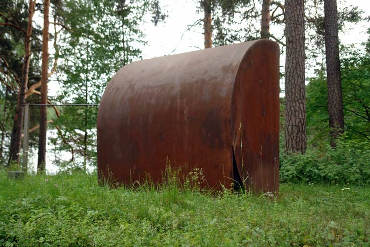 Mikkeli Sculpture Park - Finland public sculpture and the site specific sculptures by Lucien den Arend - his site specific sculptures in the city of Mikkeli