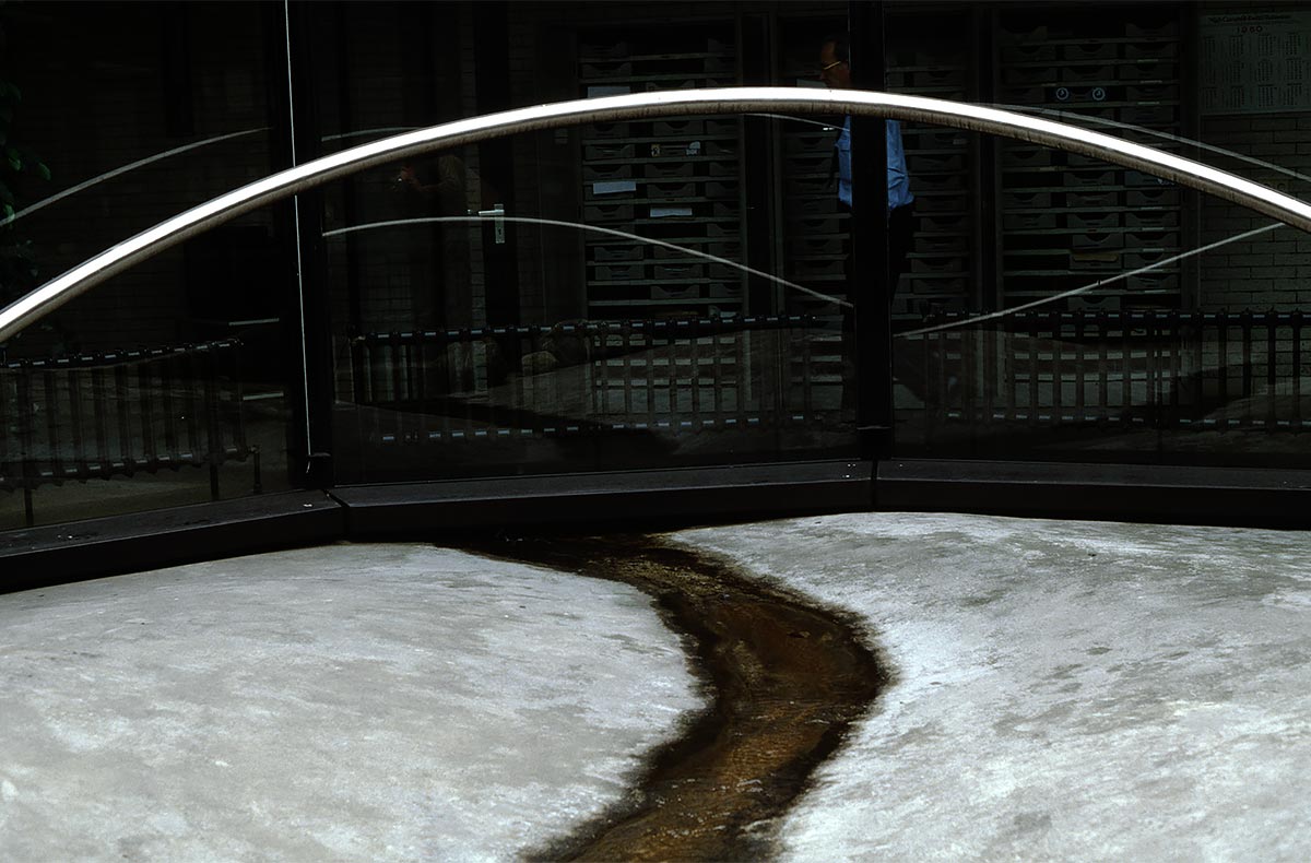 the city Rotterdam - Groot IJsselmonde Holland - sculptures (site specific and public sculpture) in cities in Europe and America by Lucien den Arend - site specific constructions in Rotterdam - a Zen environmental work