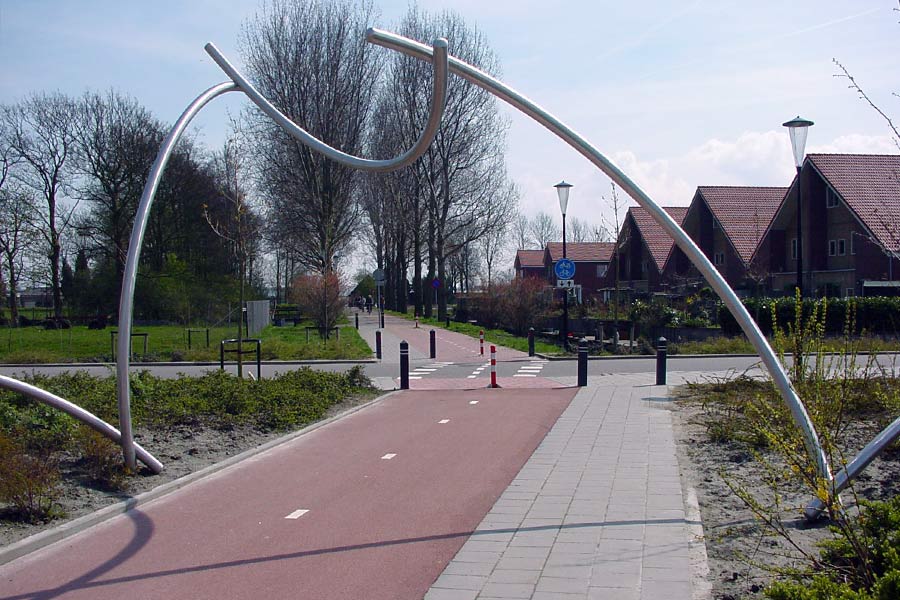 Heerhugowaard Holland - sculptures (site specific and public sculpture) in cities in Europe and America by Lucien den Arend - his site specific sculptures ordered by the city of Heerhugowaard