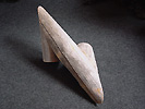 polar construction, knee - kelo wood (pine) - 98x46x44cm - 2002