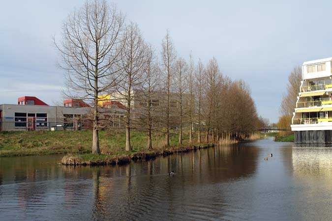 site specific art in Holland and the sculpture and environments by Lucien den Arend - his site specific sculptures and environmental sculptures.