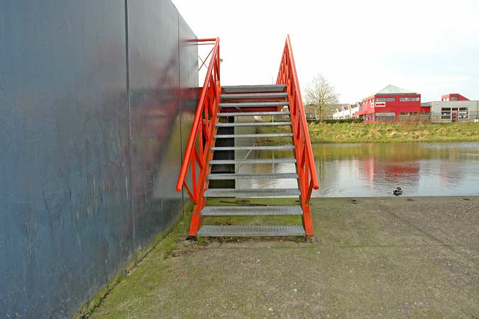 site specific art in Holland and the sculpture and environments by Lucien den Arend - his site specific sculptures and environmental sculptures.