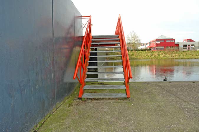 site specific art in Holland and the sculpture and environments by Lucien den Arend - his site specific sculptures and environmental sculptures.