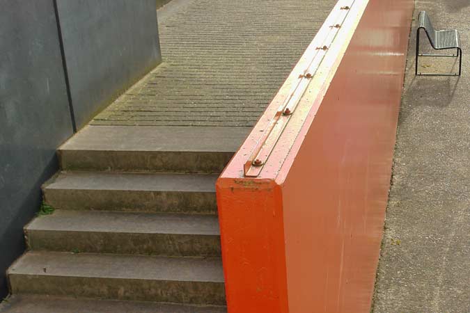 site specific art in Holland and the sculpture and environments by Lucien den Arend - his site specific sculptures and environmental sculptures.