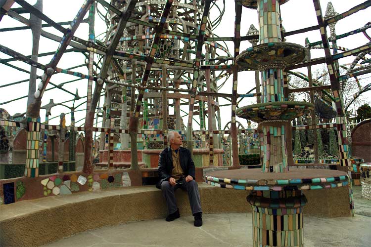Weinkirche (WIne Church) - evoking the Watts Towers in Los Angeles..