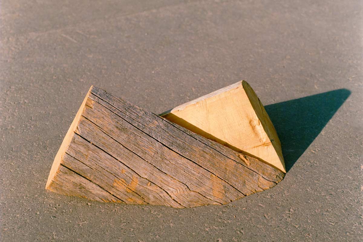 wooden sculptures in Kemijärvi by Finnish/Dutch sculptor Lucien den Arend - sculptures in kelo wood